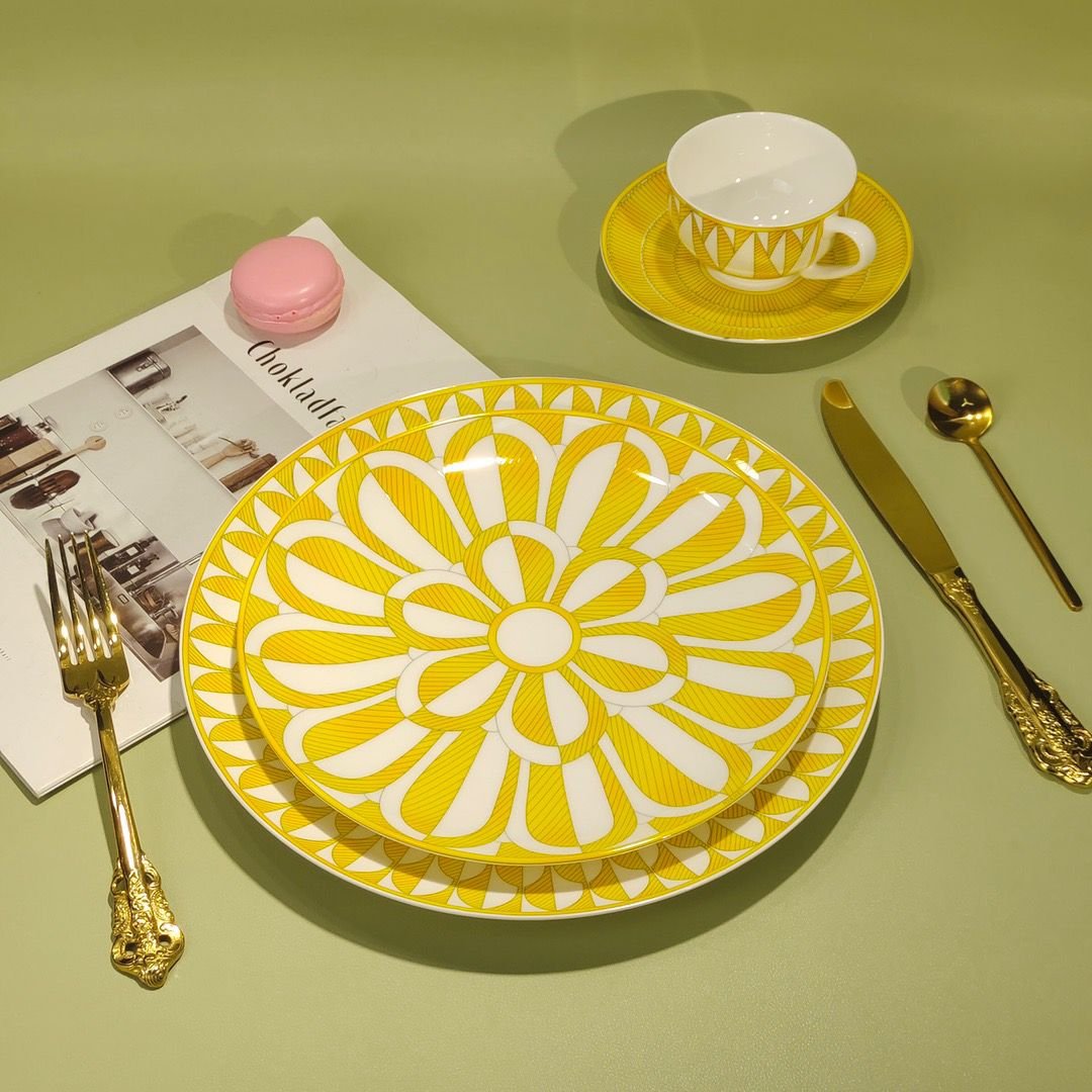 Hermes yellow plates set of two pieces - Hermes Plates | Buy Online in UAE